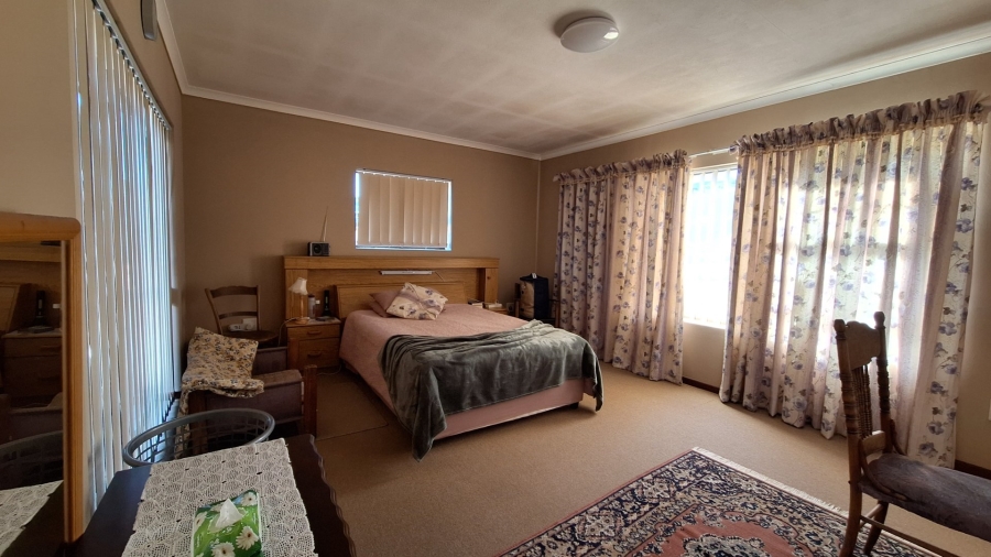 3 Bedroom Property for Sale in Dana Bay Western Cape